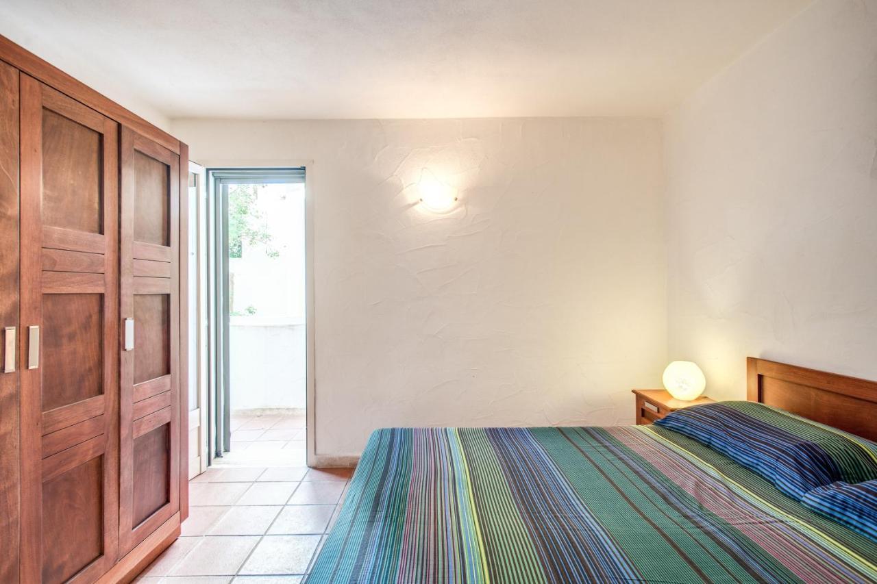 マリーナ・ディ・マンカヴェルサ Yellow Star Holiday Houseヴィラ エクステリア 写真